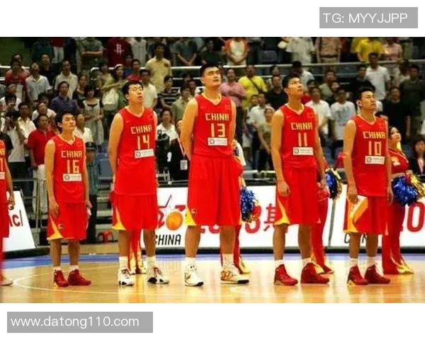 王治郅与姚明的辉煌瞬间回顾篮球传奇的完美交汇与精彩集锦