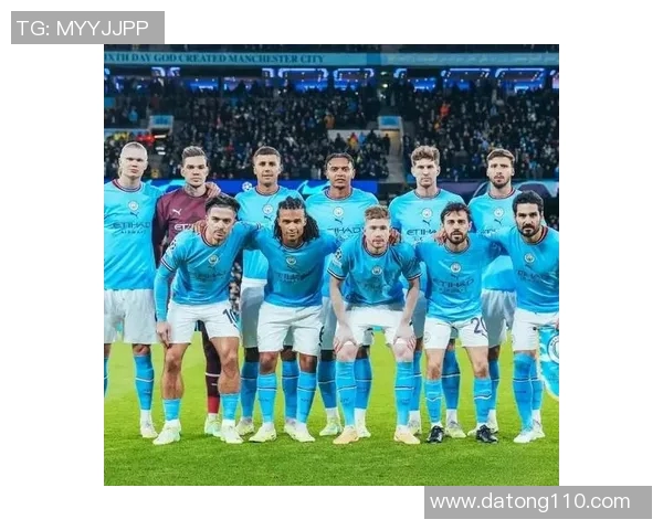 女孩子对足球明星的热爱与追逐背后的故事与情感探索 女孩子对足球明星的热爱与追逐背后的故事与情感探索