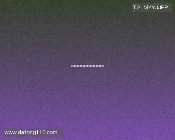 足球明星身穿湖人球衣展现运动魅力引发球迷热议 足球明星身穿湖人球衣展现运动魅力引发球迷热议